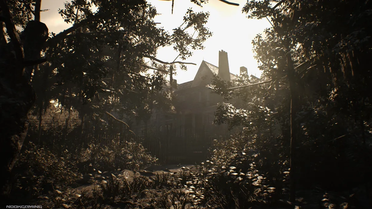Outside of the mansion in Resident Evil 7: Biohazard Gold